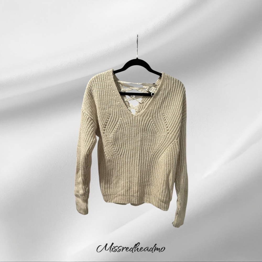 American Rag Cream V-Neck Cable-Knit Sweater
